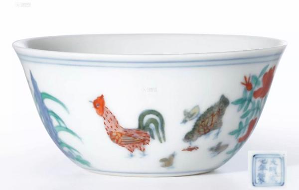 明成化青花瓷器：玲珑秀奇、端巧工细