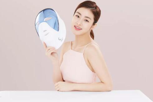 CELLRETURN LED面膜仪 & 三星电子强强联合