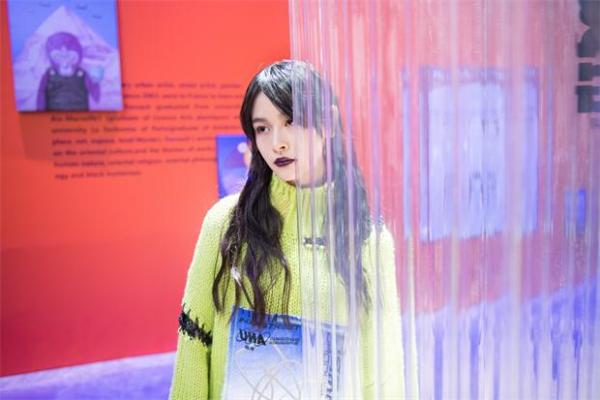 INXX带来2019 A/W "SuperstrINg/超弦" Fashion Show