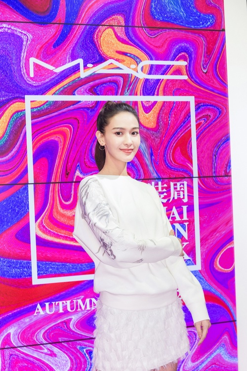 JICHENG2019FW绣染乃发生 用炫彩染料演绎中国元素