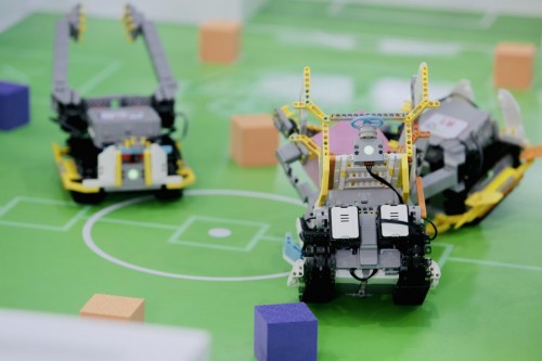 优必选正式成为世界机器人大赛赛事合作伙伴  以赛带学助力AI教育