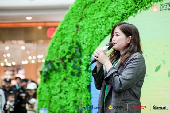 诺优能、苏宁开设育儿课堂 诺优能品牌代言人吴尊惊喜现身