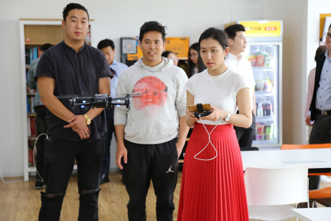 YUNEEC昊翔与上合组织18个国家加强科技交流，展示中国的无人机实力