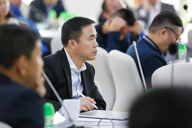 DBA Voice · 对话：狼王周少雄的进击人生