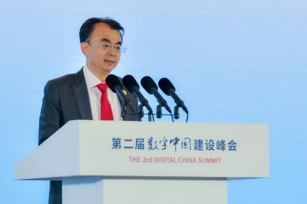 网龙董事长刘德建：推动数字教育“中国方案”走向全球
