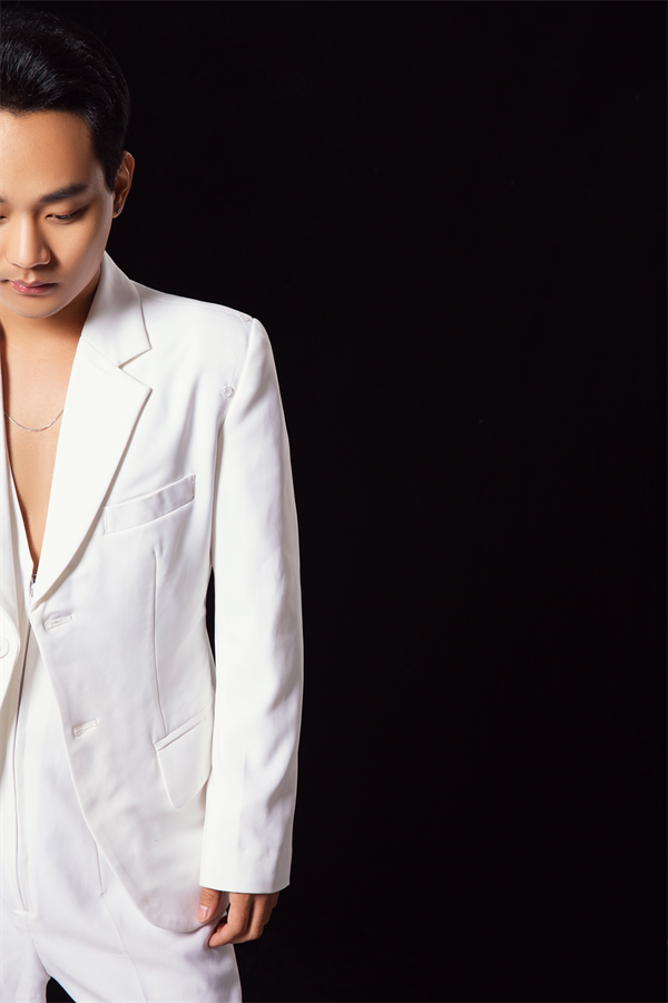 张家荣：世上只有一个张国荣