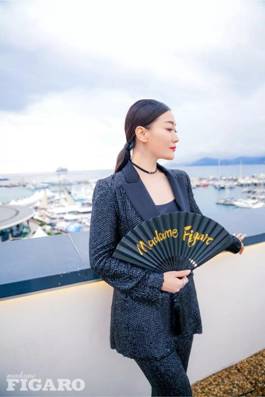 群星闪耀木桐嘉棣酒吧，携手费加罗致敬中国电影