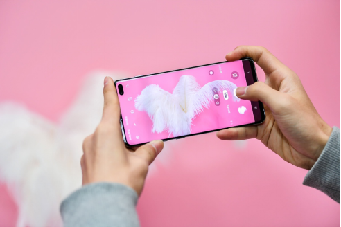 长假出游从衣食住行到拍照娱乐, 三星Galaxy S10系列全都搞定