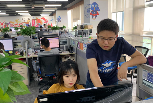 央视采访TestBird手游小王子