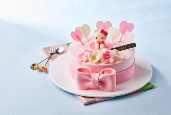 Hello Kitty萌卷而来 面包新语与你共庆童真年代