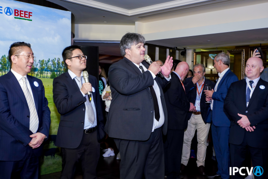 非同凡“牛”飘香沪上，阿根廷牛肉惊艳“中食展”