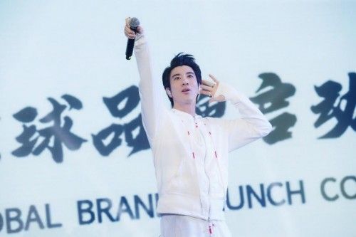 龙的传人国潮品牌携手联合创始人王力宏正式启动