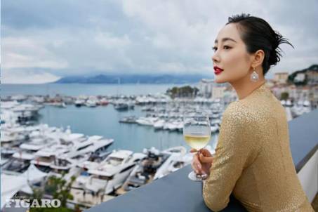 群星闪耀木桐嘉棣酒吧，携手费加罗致敬中国电影