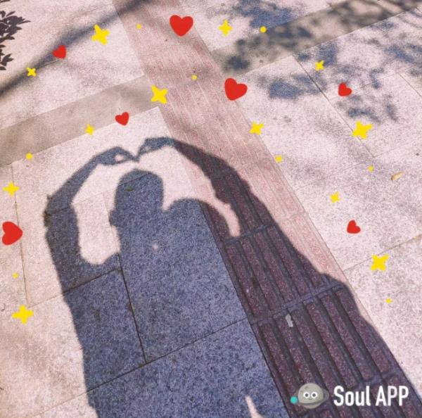 Soul App聊100万个回合之后，一对Soulmate签订“恋爱合约”