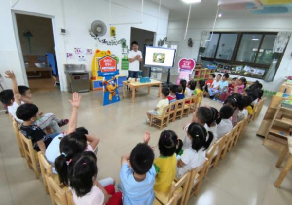 稳健医疗走进幼儿园，用公益讲述棉花环保的故事