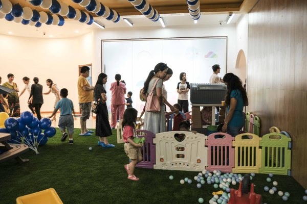 菲律宾马尼拉金海豚中英双语国际幼儿园6.1正式开园