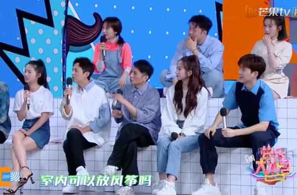 《快乐大本营》笑点升级，杨超越粉丝：今夜我们都是月芽菜