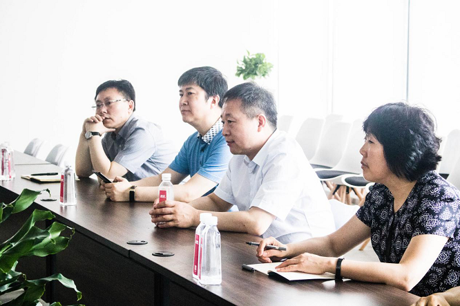 鹤岗市领导一行莅临达人店参观指导， 就未来开发东北市场深度交流