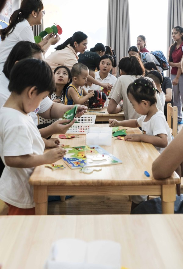 菲律宾马尼拉金海豚中英双语国际幼儿园6.1正式开园