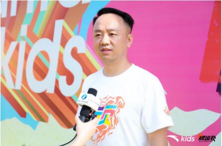 安踏儿童顽运会成热门亲子打卡圣地 郑州开幕刷屏朋友圈