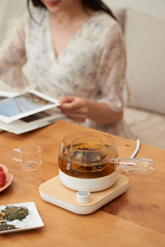 饮茶好处多,鸣盏三合一煮茶器让你整季喝好茶