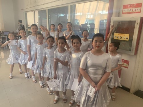 桔子树学员2019拉丁舞考级成绩优异 全部通过！
