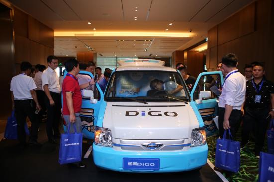 两年后深圳快递三轮车将被全部取缔 新能源微型车“递哥”能否填补这一市场空白?