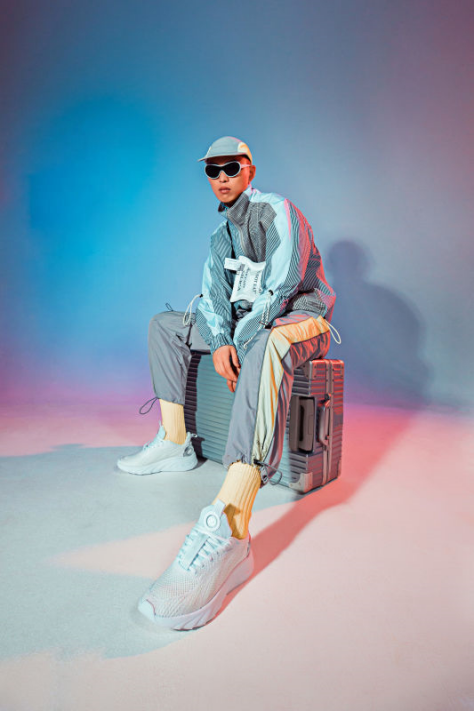 只知道YEEZY,不知道“天枢奇弹”,那你就OUT了
