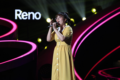 2019《中国好声音》首播战况激烈 导师争抢不断