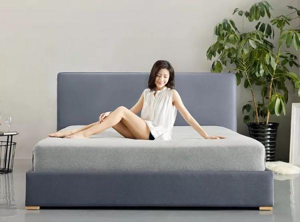 趣睡科技上线科技布面料软床，质感媲美真皮