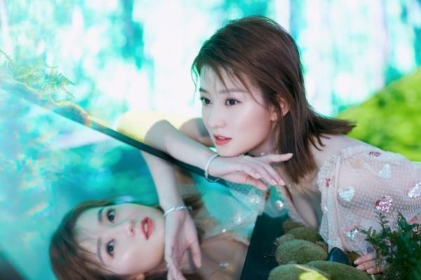 Sisley法国希思黎品牌首展开幕 携手吴磊探寻植萃秘境