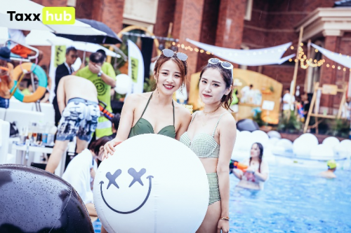 TAXXHUB泳池派对夏日嗨翻天 旗下音乐厂牌STAYHAI震撼来袭