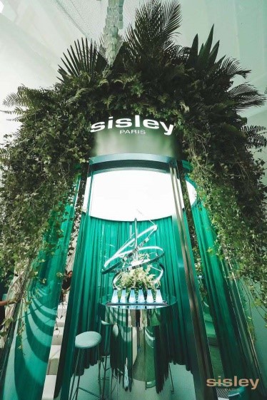 Sisley法国希思黎品牌首展开幕 携手吴磊探寻植萃秘境