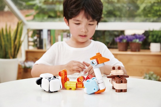 孩子王携飞鹤、布鲁可大颗粒积木等国产品牌共同打造“国货节”