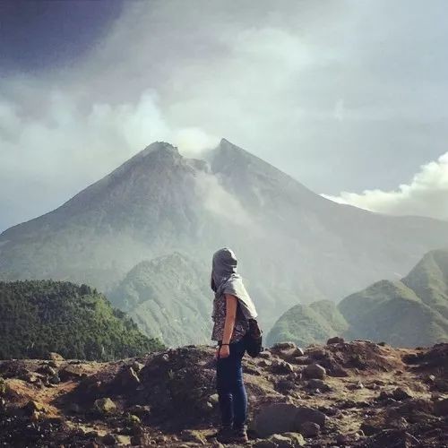 马蜂窝旅游网蜂首：旅游让我遇见自己