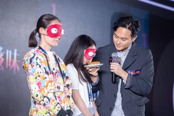 张智霖、王嘉尔亲临香港美心月饼「心．团聚人」活动