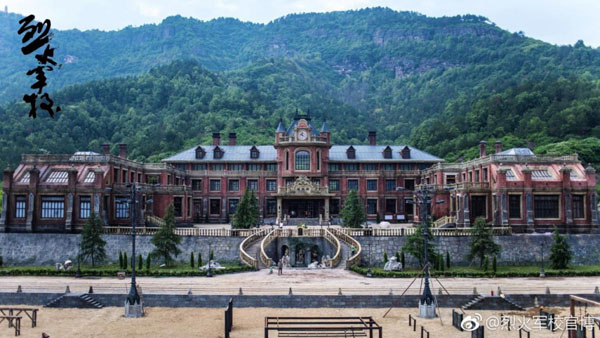 《烈火军校》火热霸屏暑期档精品剧属性激发营销活力