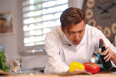 强强联手！谢霆锋与超级会做饭的做饭家