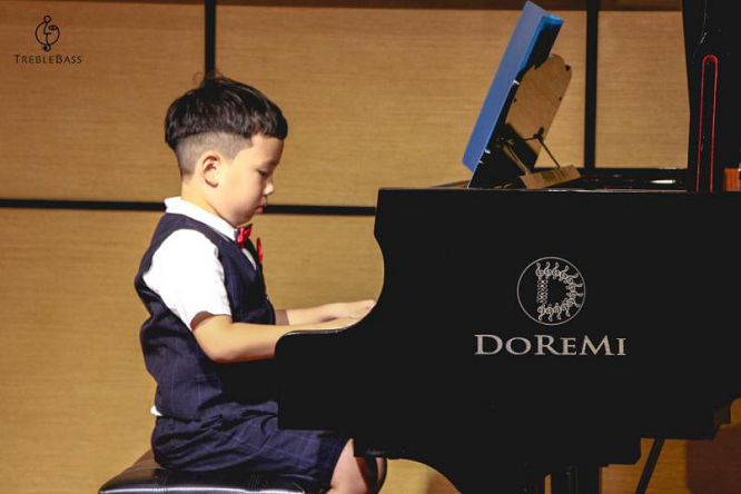 TrebleBass：为什么说学钢琴的孩子不会坏？