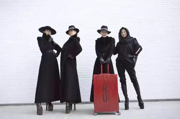 胡社光娘子军公益之旅——用行动见证爱