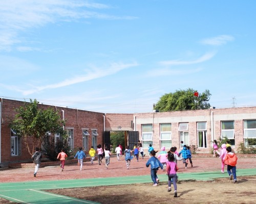 一席演讲｜日日年学堂：茂盛地成长