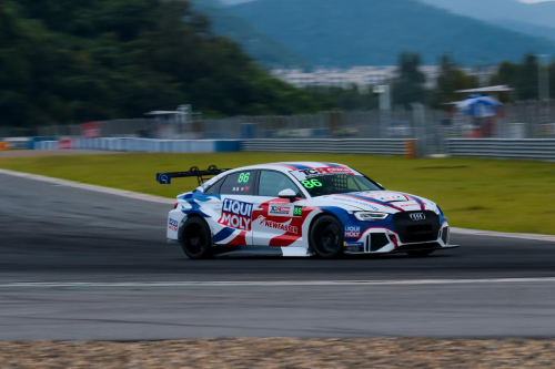 TCR China宁波站 MG XPOWER首夺厂商车队双冠