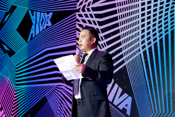 美国运动品牌AVIA“笃见.焕新”2020春夏发布会