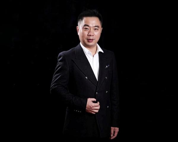 夏飞剑的“杯子革命”：他想用一辈子，专心做好一个杯子