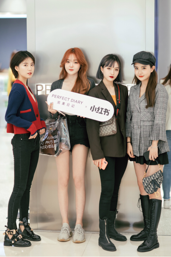 叮咚！完美日记Perfect Diary西北首家门店开业啦