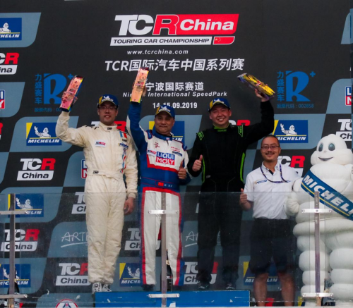 TCR China宁波站激战连连 Engstler夺冠