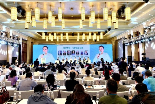 亿达中国荣膺2019中国企业年度社会责任贡献奖