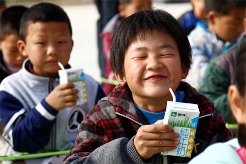 蒙牛2019半年报：经营业绩和社会责任双重可持续发展