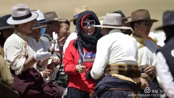 胡社光娘子军公益之旅——用行动见证爱