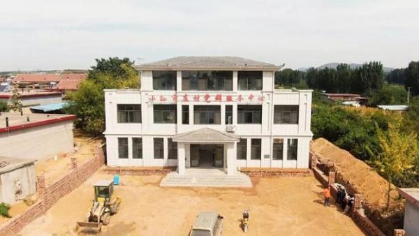 “不忘初心 为爱追梦”鲁南制药集团第十八届集体婚礼举行